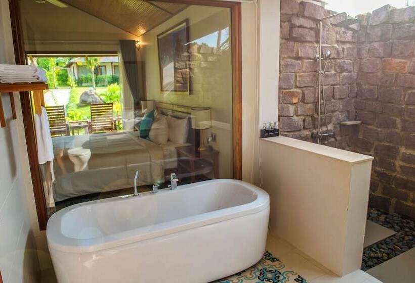 ویلای 2 خوابه, Camia Resort & Spa