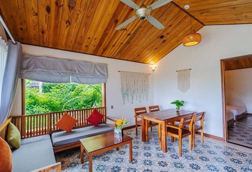 ویلای 2 خوابه, Camia Resort & Spa