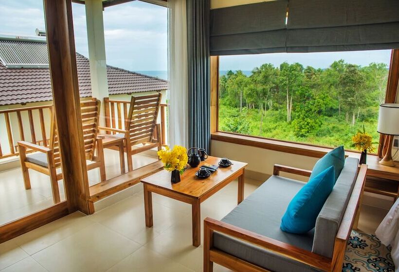 اتاق لوکس با چشم‌انداز باغ, Camia Resort & Spa