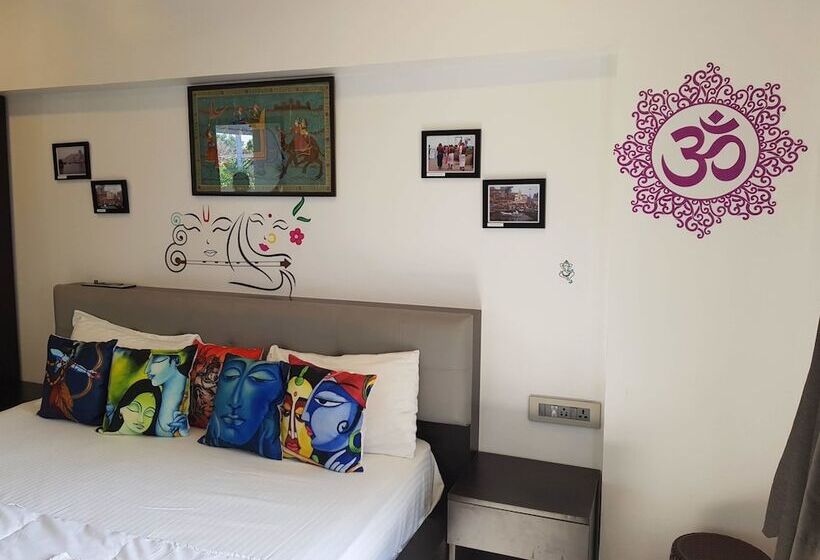 חדר דלוקס מותאם לאנשים עם מוגבלויות, Athi Resorts