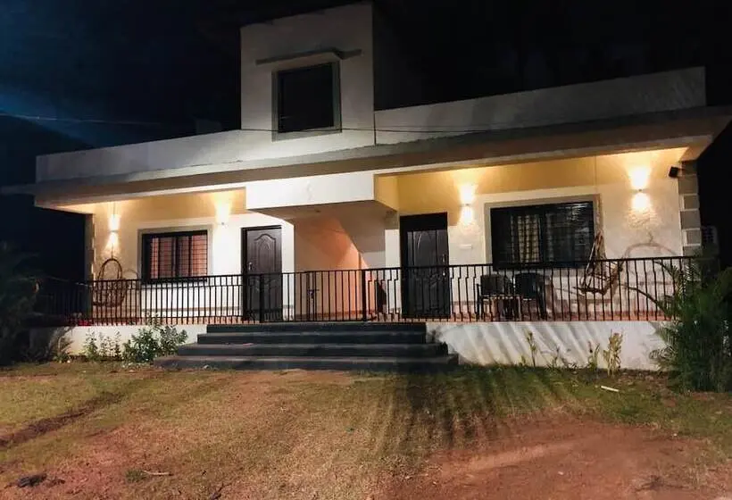 آپارتمان دوبلکس 1 خوابه, Raikar Guest House