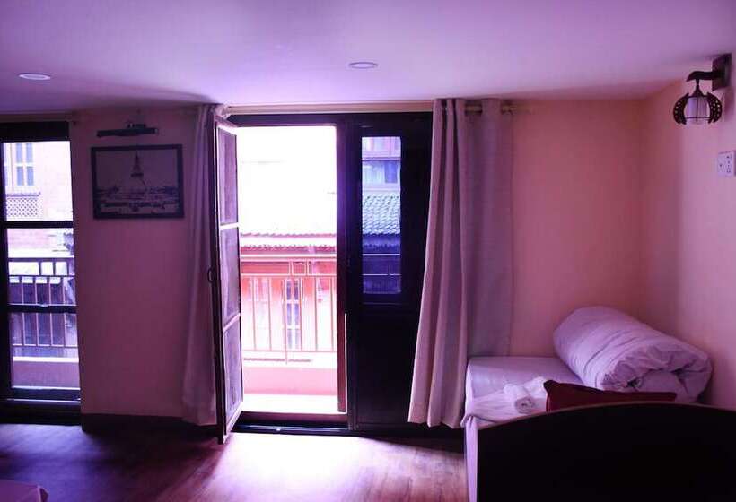اتاق استاندارد با بالکن, Subha Guest House