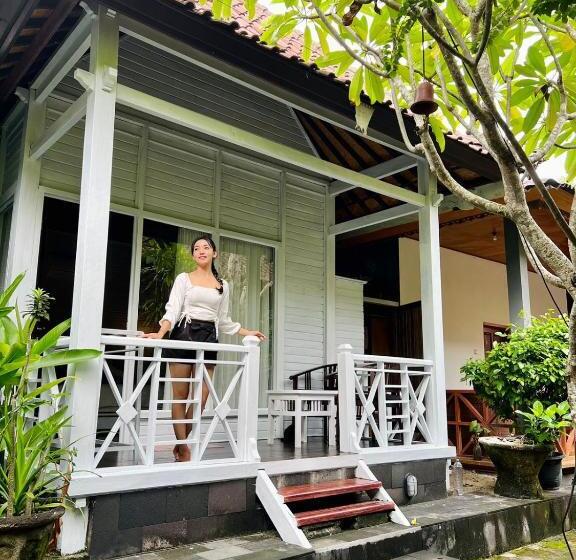 غرفة قياسية مطلّة علي الحديقة, Tarci Bungalows Lembongan