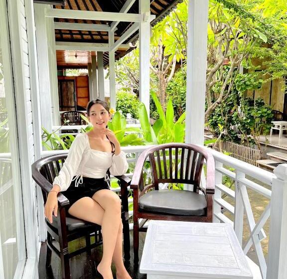 غرفة قياسية مطلّة علي الحديقة, Tarci Bungalows Lembongan