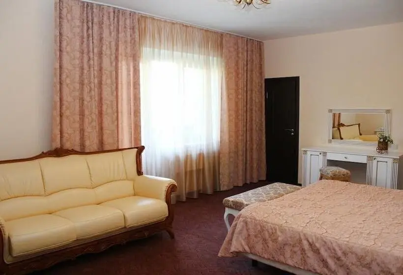 ジュニアスイート, Ukraine