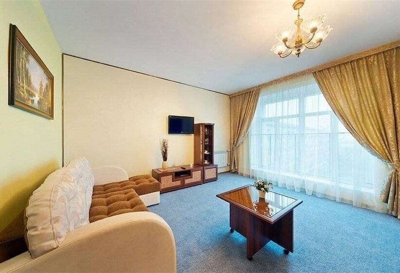Люкс, Ukraine