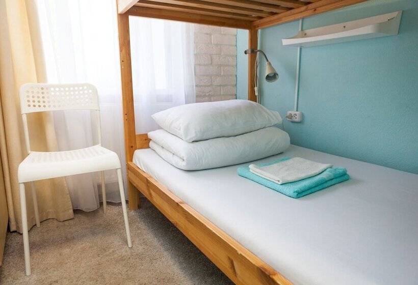 带共用浴室的标准房间, Hostel Vishnya