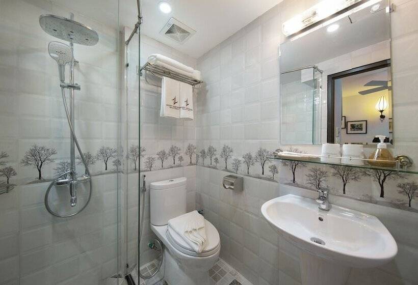 Deluxe Szoba Erkéllyel, Ancient Lane