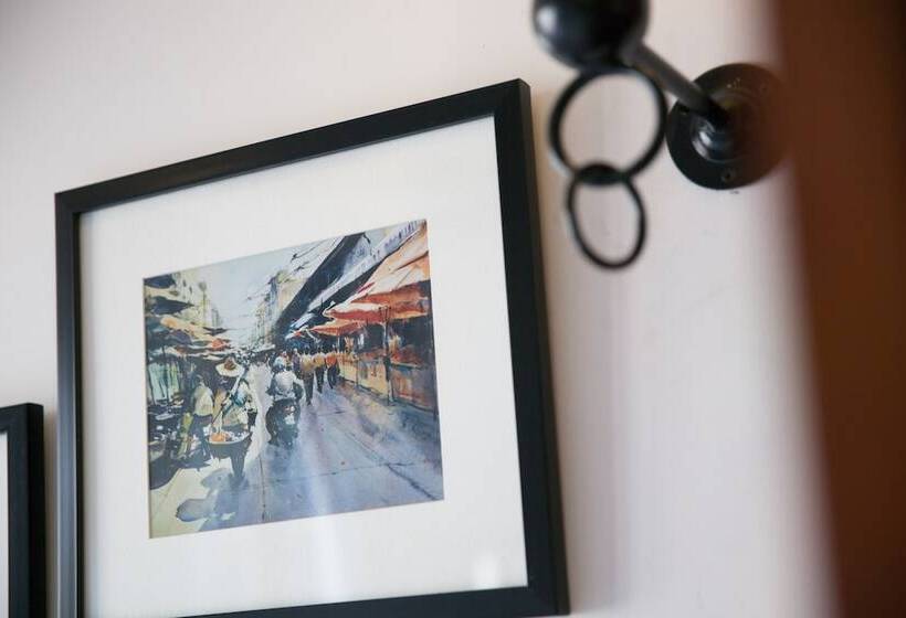 Deluxe Szoba Erkéllyel, Ancient Lane