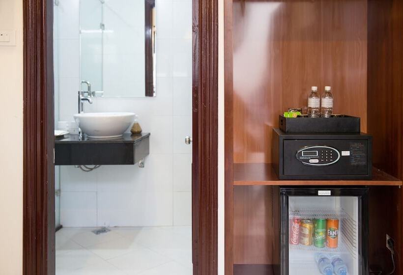 Deluxe Szoba Erkéllyel, Ancient Lane