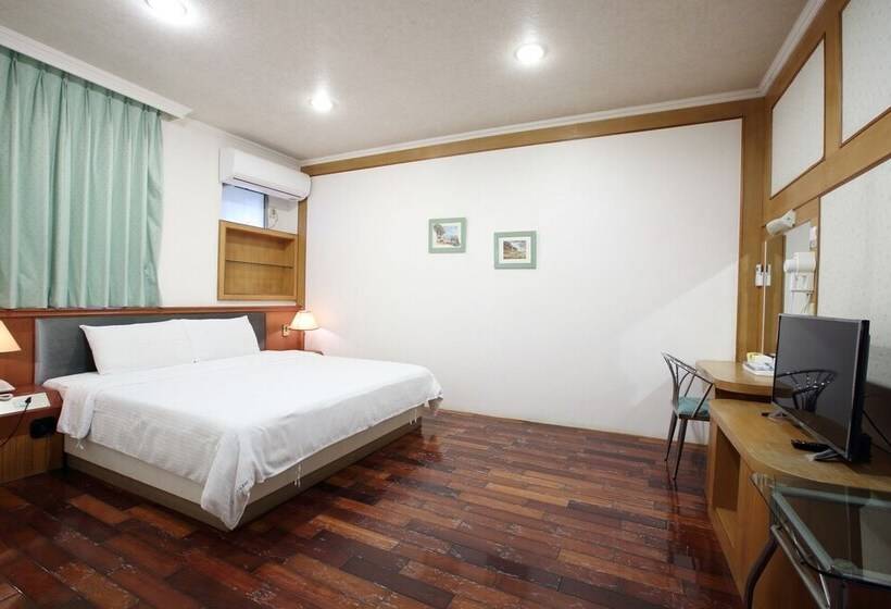 Superior Oda, Long Shan