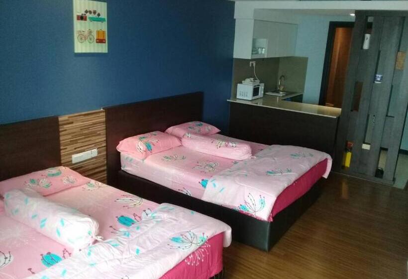 اتاق خانوادگی, Best Studio Guest House