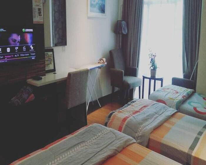 اتاق خانوادگی, Best Studio Guest House