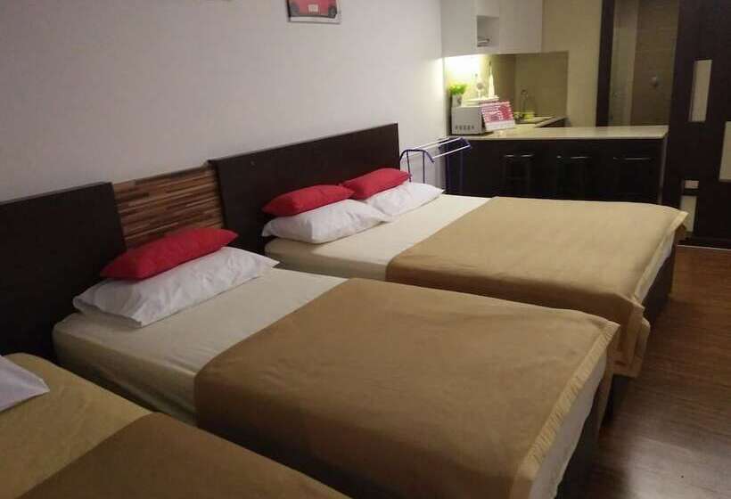 إستديو عائلى, Best Studio Guest House