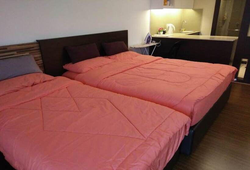 إستديو عائلى, Best Studio Guest House