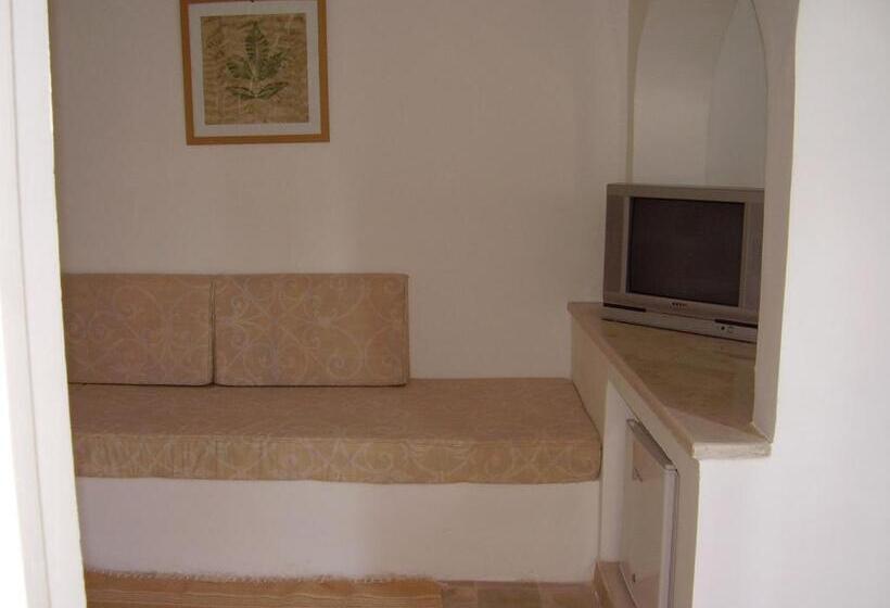 جناح سوبيريور, El Andalous
