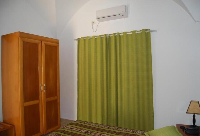 סוויטת סופריור, El Andalous