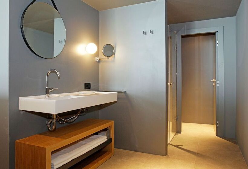 اتاق لوکس با بالکن و چشم‌انداز دریا, Lifestyle Hotel Vitar   Adults Only