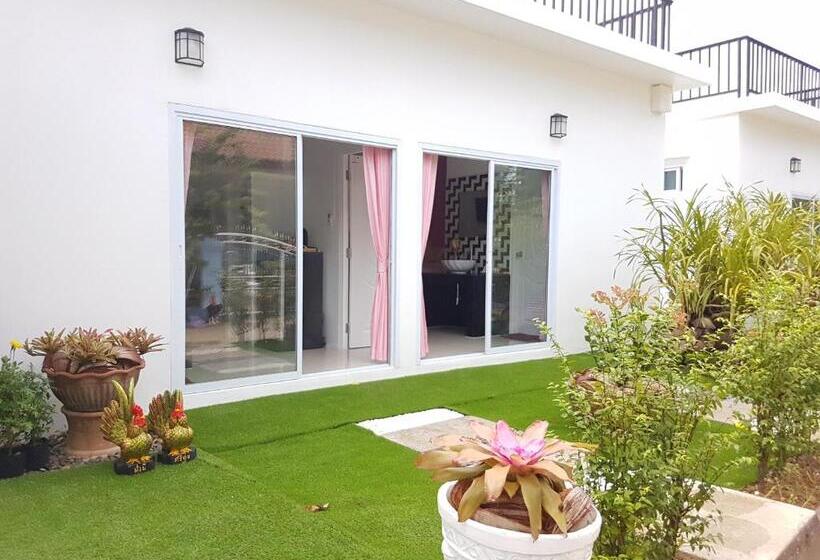 غرفة قياسية, Phannarai House