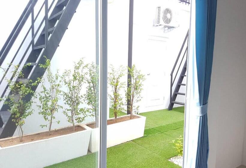 غرفة ديلوكس سرير كينج, Phannarai House