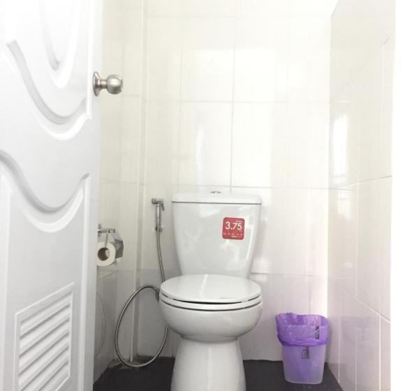 غرفة ديلوكس سرير كينج, Phannarai House