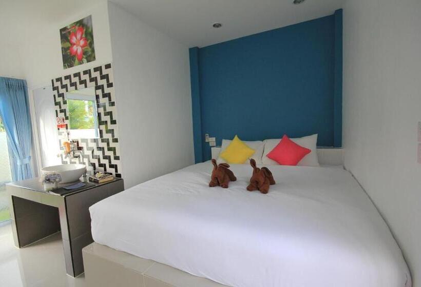 غرفة قياسية, Phannarai House