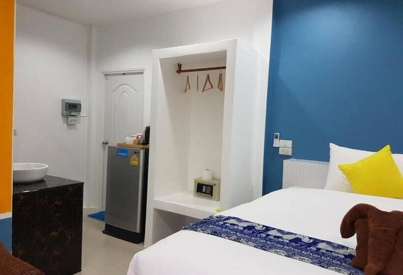 غرفة ديلوكس سرير كينج, Phannarai House