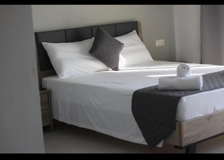 اتاق پریمیوم چهارنفره, Family Studios Apart