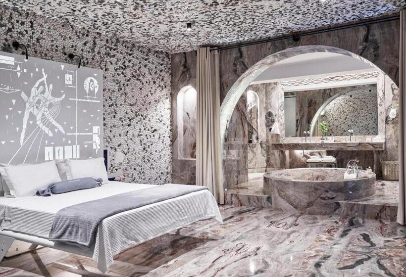 سوییت با چشم‌انداز دریا, Calilo