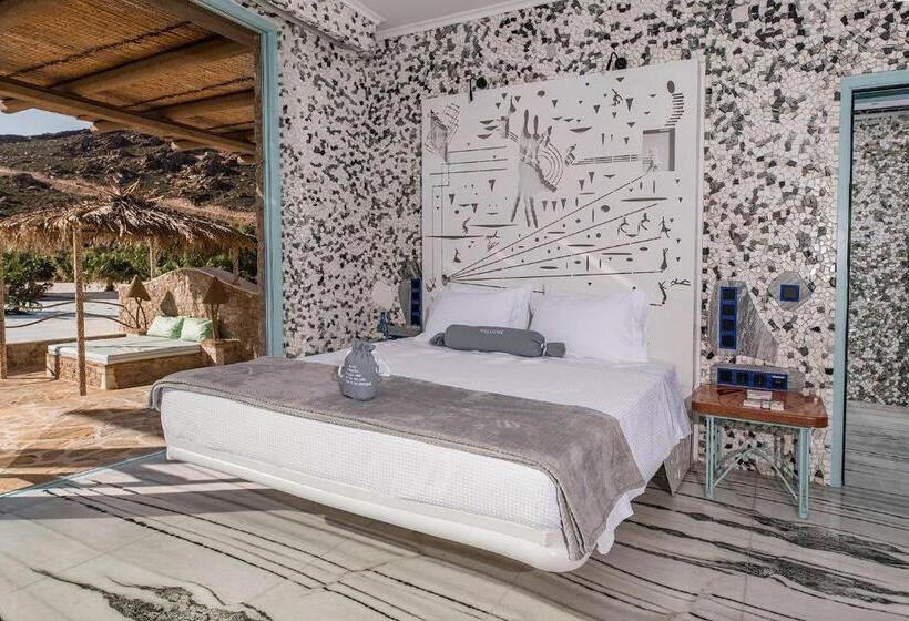 2 Bedrooms Suite Sea View, Calilo