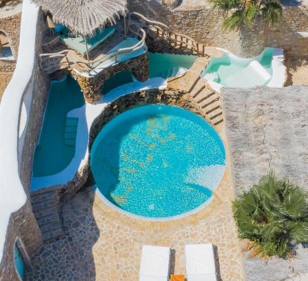 سوییت با استخر, Calilo