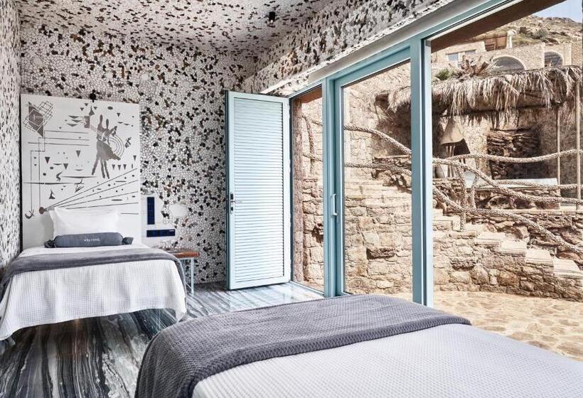 سوئیت 2 خوابه, Calilo