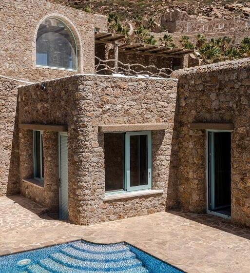 سوئیت 2 خوابه, Calilo