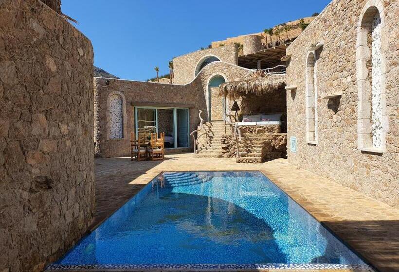 سوئیت 2 خوابه, Calilo