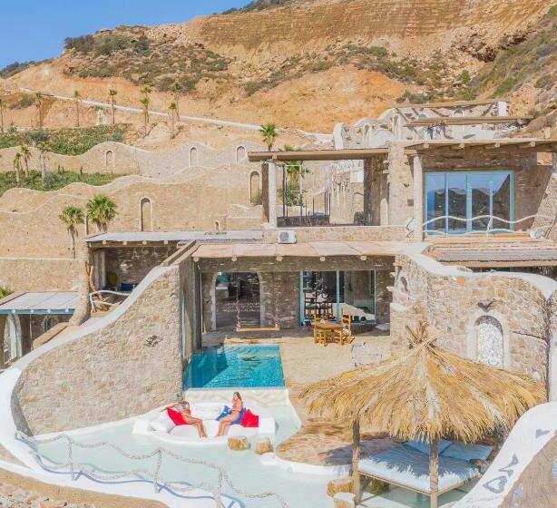 سوئیت پرزیدنت, Calilo