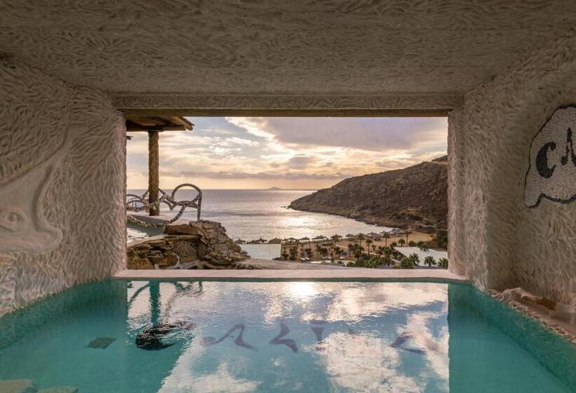 سوییت اجرایی, Calilo