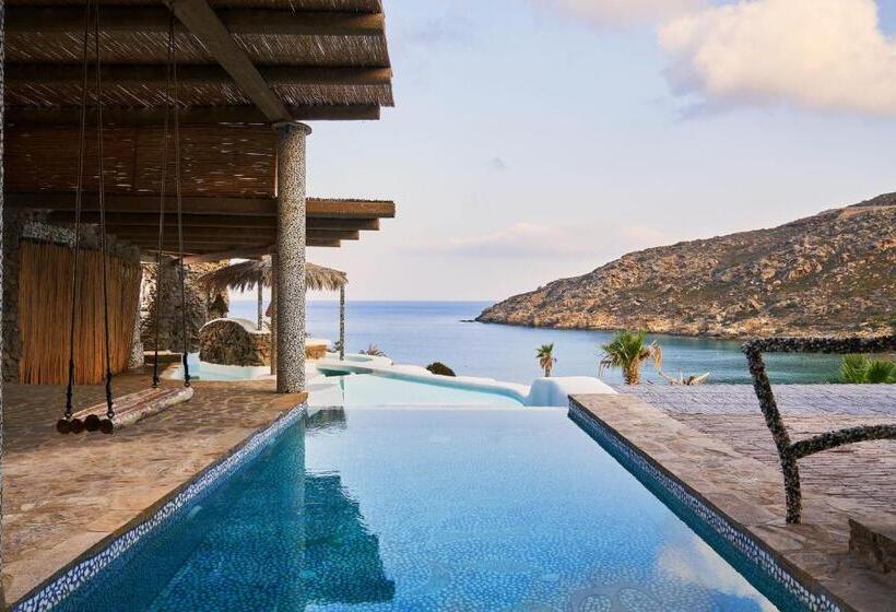 3 Bedroom Suite, Calilo