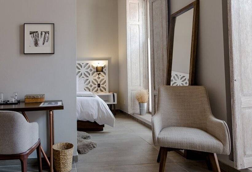 Номер Deluxe, Casa Once