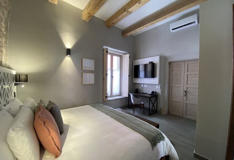 Номер Deluxe, Casa Once