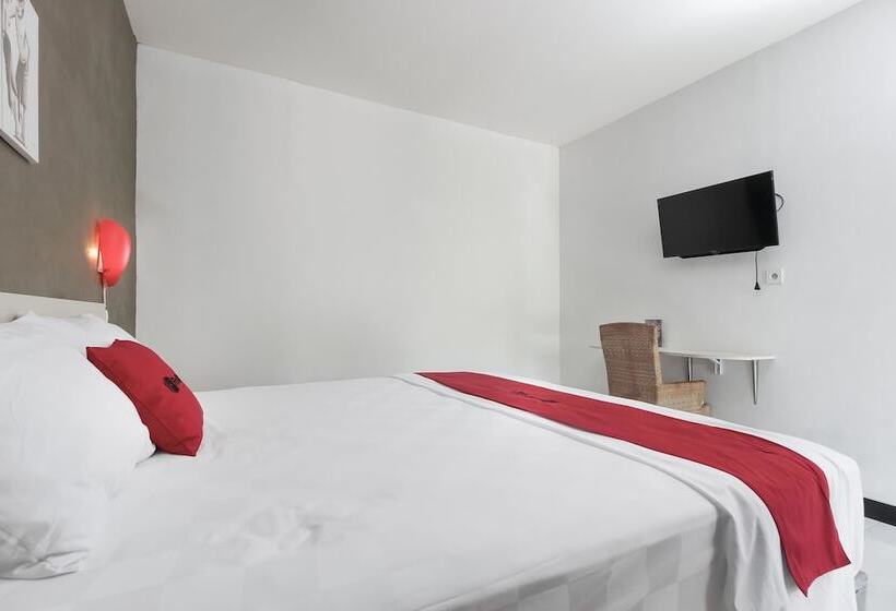 经济房, Reddoorz At Jalan Bukit Keminting