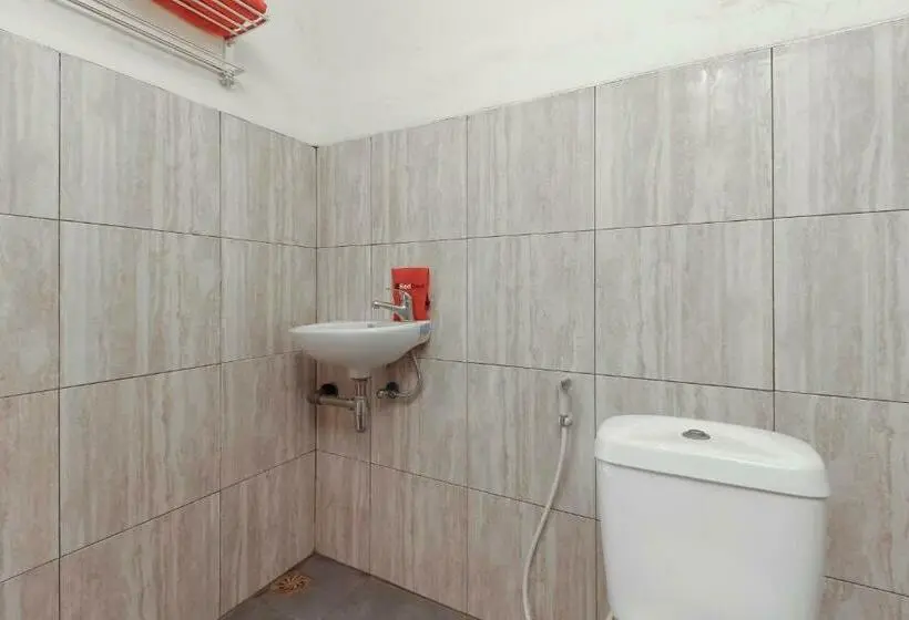 اتاق استاندارد, Reddoorz At Jalan Bukit Keminting