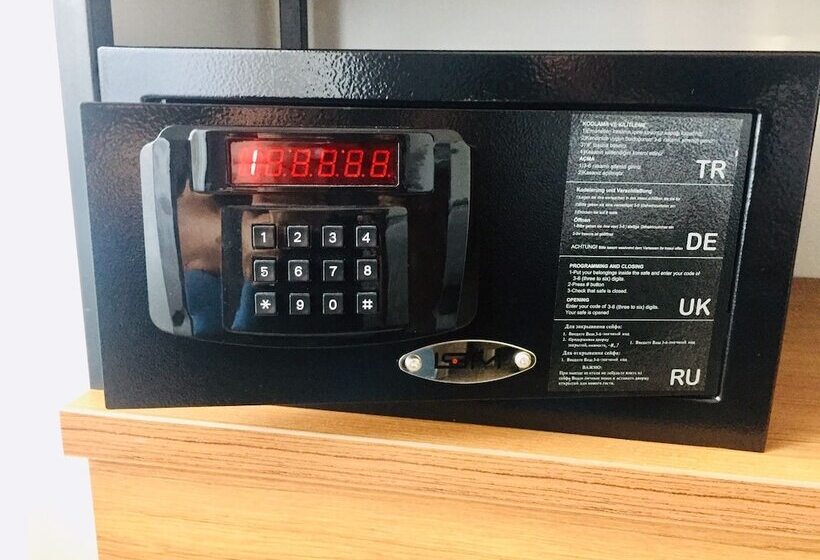 اتاق سوپریور, Set Ozer