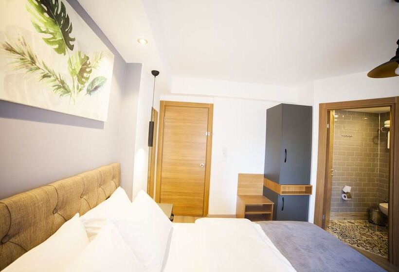 اتاق سوپریور, Set Ozer