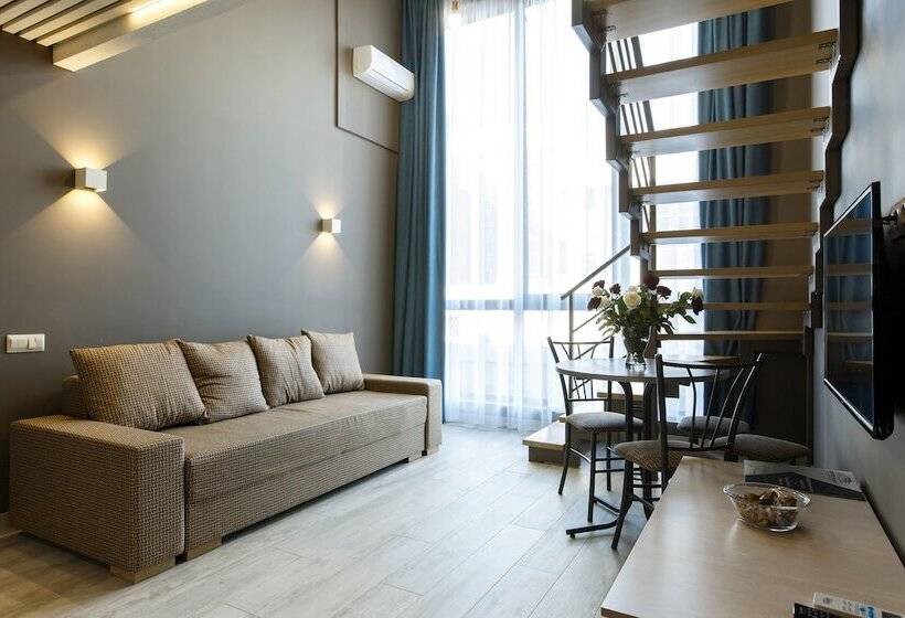 Апартаменты Дюплекс 1 Спальня, Apart Hotel Center Plaza