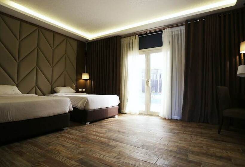 سوئیت خانواده 2 خوابه, Byoot Bay Hotel & Resort