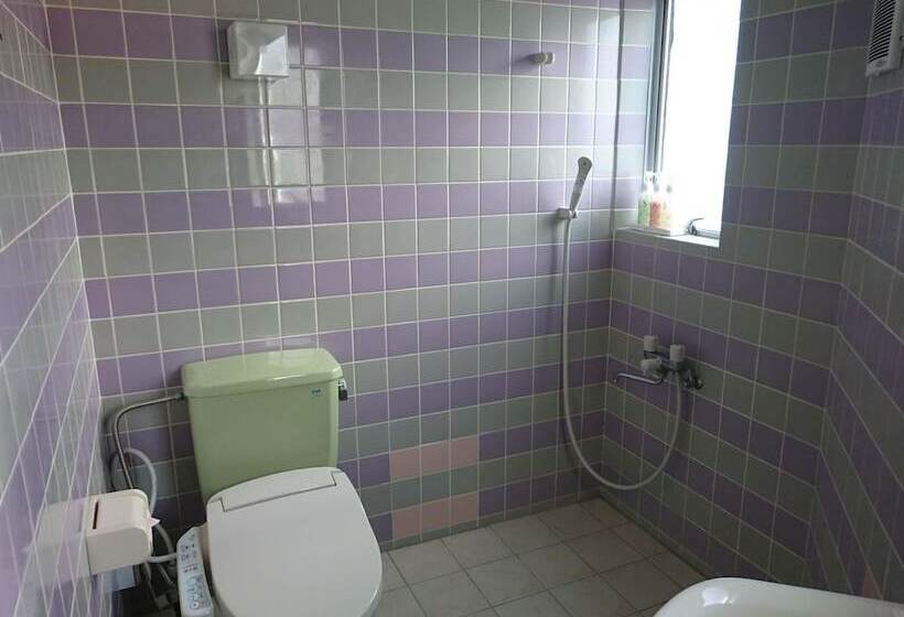 חדר סטנדרט יחיד, Eef Condominium Kumejima