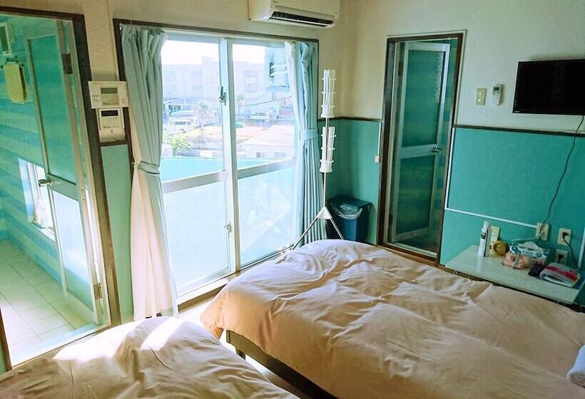 オーシャンビュースタンダードルーム, Eef Condominium Kumejima