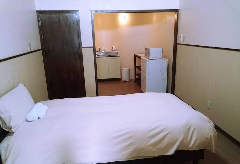 חדר סטנדרט יחיד, Eef Condominium Kumejima