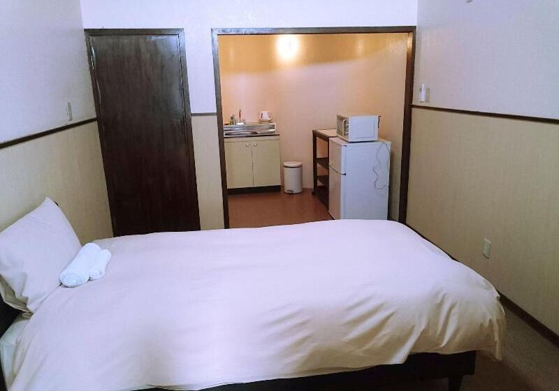 חדר סטנדרט יחיד, Eef Condominium Kumejima