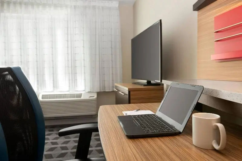 キングサイドベッドのスタンダードワンルーム, Towneplace Suites Cedar Rapids Marion